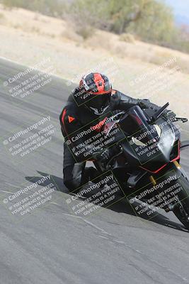 media/May-05-2025-Moto Forza (Mon) [[3c1838c5e5]]/3-C Group/Session 2 (Turn 7 Inside)/